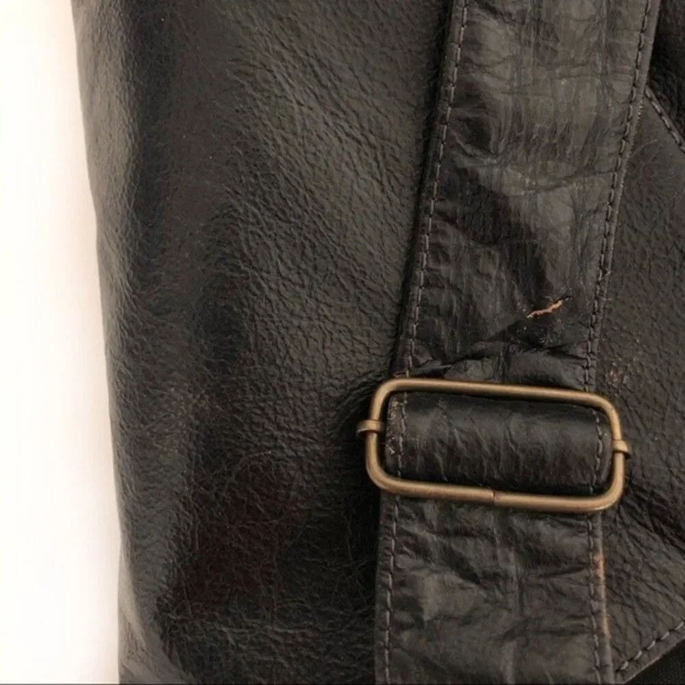 WILSONS Leather Messenger Bag Distressed Black Adjustable Strap UNISEX